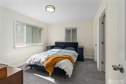 9329 53rd Avenue S #2, Seattle, WA 98118 - Photo 9