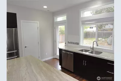 4319 S 10th Street, Tacoma, WA 98405 - Photo 5