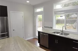 4319 S 10th St, Tacoma, WA 98405 - Photo 5
