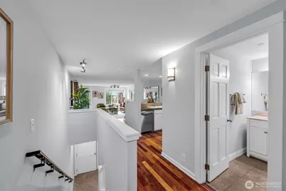 2230 Yale Avenue E #C, Seattle, WA 98102 - Photo 3