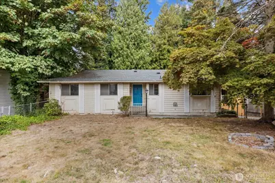 9917 38th Place SE, Lake Stevens, WA 98258 - Photo 1