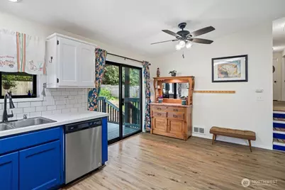 1289 Halsey Drive, Coupeville, WA 98239 - Photo 7