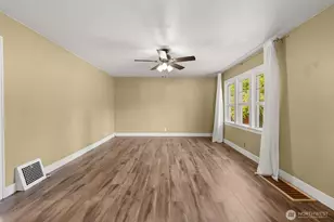 803 Fowler St, Raymond, WA 98577 - Photo 5