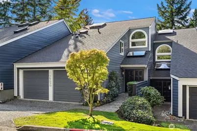 10907 NE 41st Drive, Kirkland, WA 98033 - Photo 1