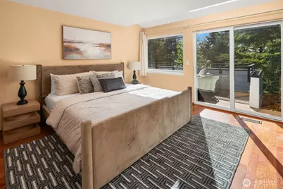 10907 NE 41st Drive, Kirkland, WA 98033 - Photo 7