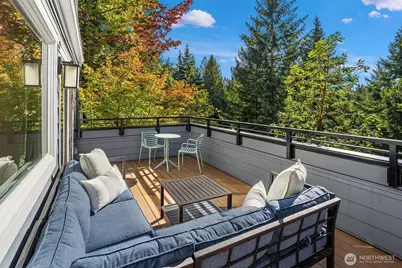 10907 NE 41st Drive, Kirkland, WA 98033 - Photo 5
