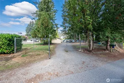 22004 SE 295th Place, Black Diamond, WA 98010 - Photo 15