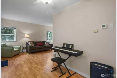 5901 Oceanview Boulevard NE, Bremerton, WA 98311 - Photo 7