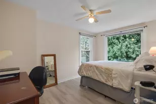 5901 Oceanview Blvd NE, Bremerton, WA 98311 - Photo 21