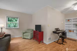 5901 Oceanview Blvd NE, Bremerton, WA 98311 - Photo 3