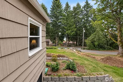 5901 Oceanview Boulevard NE, Bremerton, WA 98311 - Photo 25