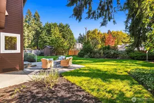 8748 NE Rosario Pl, Bainbridge Island, WA 98110 - Photo 33