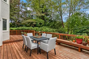 1176 Alexander Pl NE, Bainbridge Island, WA 98110 - Photo 15