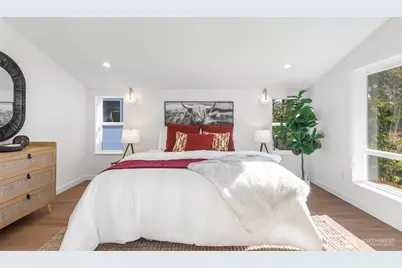 127 N 136th Street, Seattle, WA 98133 - Photo 25