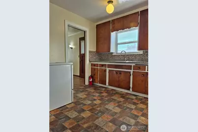 810 High Avenue, Bremerton, WA 98337 - Photo 7