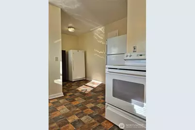 810 High Avenue, Bremerton, WA 98337 - Photo 11