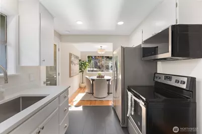3318 20th Avenue S, Seattle, WA 98144 - Photo 9
