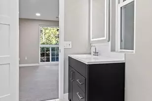 3610 130th Ave NE, Bellevue, WA 98005 - Photo 27