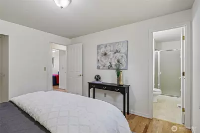 26 151st Place NE, Bellevue, WA 98007 - Photo 13