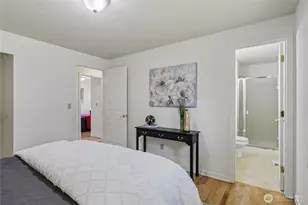 26 151st Pl NE, Bellevue, WA 98007 - Photo 13