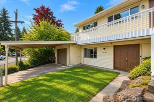 16135 Densmore Ave N, Shoreline, WA 98133 - Photo 3