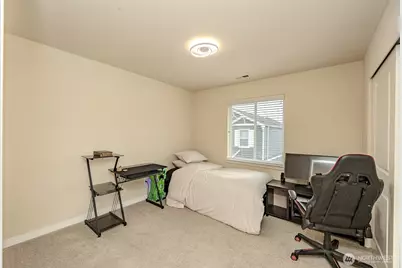 1737 Hillcrest Loop, Mount Vernon, WA 98274 - Photo 19