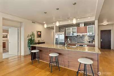 631 Market Street #401, Kirkland, WA 98033 - Photo 9