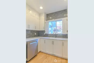 2761 NW 65th Street, Seattle, WA 98117 - Photo 17