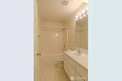 2761 NW 65th Street, Seattle, WA 98117 - Photo 7