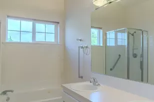 2761 NW 65th St, Seattle, WA 98117 - Photo 31