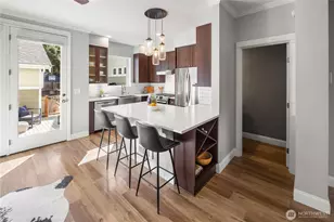 3133 SW Raymond St, Seattle, WA 98126 - Photo 9