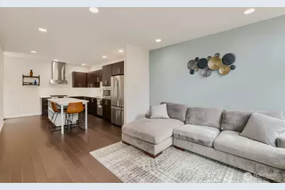 8761 15th Avenue NW #B, Seattle, WA 98117 - Photo 3