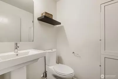8761 15th Avenue NW #B, Seattle, WA 98117 - Photo 23