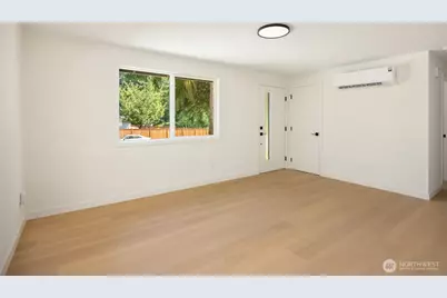 14205 77th Avenue NE, Kirkland, WA 98034 - Photo 9