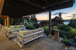 13210 Holmes Point Dr NE, Kirkland, WA 98034 - Photo 31