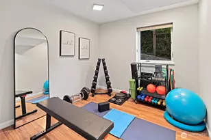 13210 Holmes Point Dr NE, Kirkland, WA 98034 - Photo 29