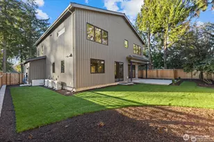 1020 107th Ave SE, Bellevue, WA 98004 - Photo 35