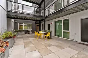 1601 N 45th St, Seattle, WA 98103 - Photo 3