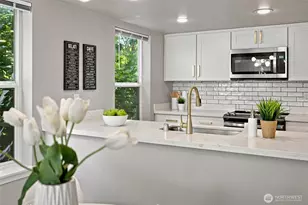 12506 26th Ave NE, Seattle, WA 98125 - Photo 13