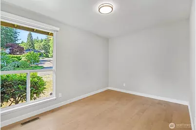 14023 SE 60th Street, Bellevue, WA 98006 - Photo 35