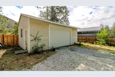 19510 215th Street E, Orting, WA 98360 - Photo 3