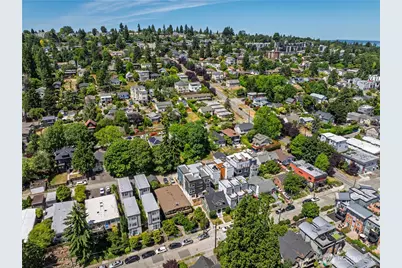 3035 A 21st Avenue W, Seattle, WA 98199 - Photo 25