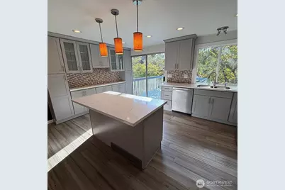 14003 125th Place NE, Kirkland, WA 98034 - Photo 9