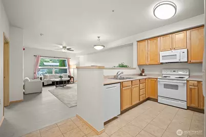 512 Darby Drive #106, Bellingham, WA 98226 - Photo 9