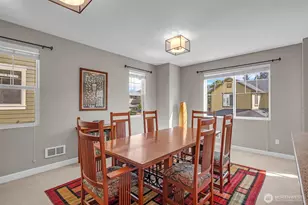 10625 Ross Rd, Bothell, WA 98011 - Photo 11