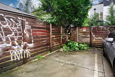 5240 Brooklyn Avenue NE #A, Seattle, WA 98105 - Photo 25