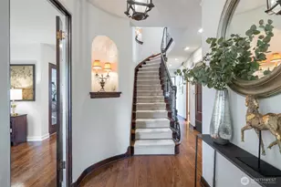 1107 7th Ave W, Seattle, WA 98119 - Photo 5