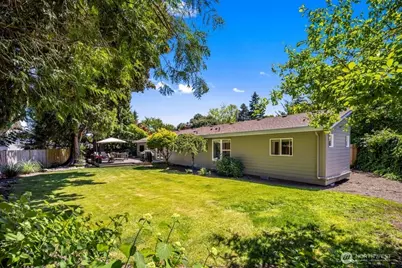 12610 SE 73rd Place, Newcastle, WA 98056 - Photo 35
