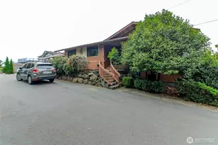7227 S 128th, Seattle, WA 98178 - Photo 39