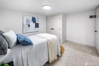 3037 21st Avenue W, Seattle, WA 98199 - Photo 33